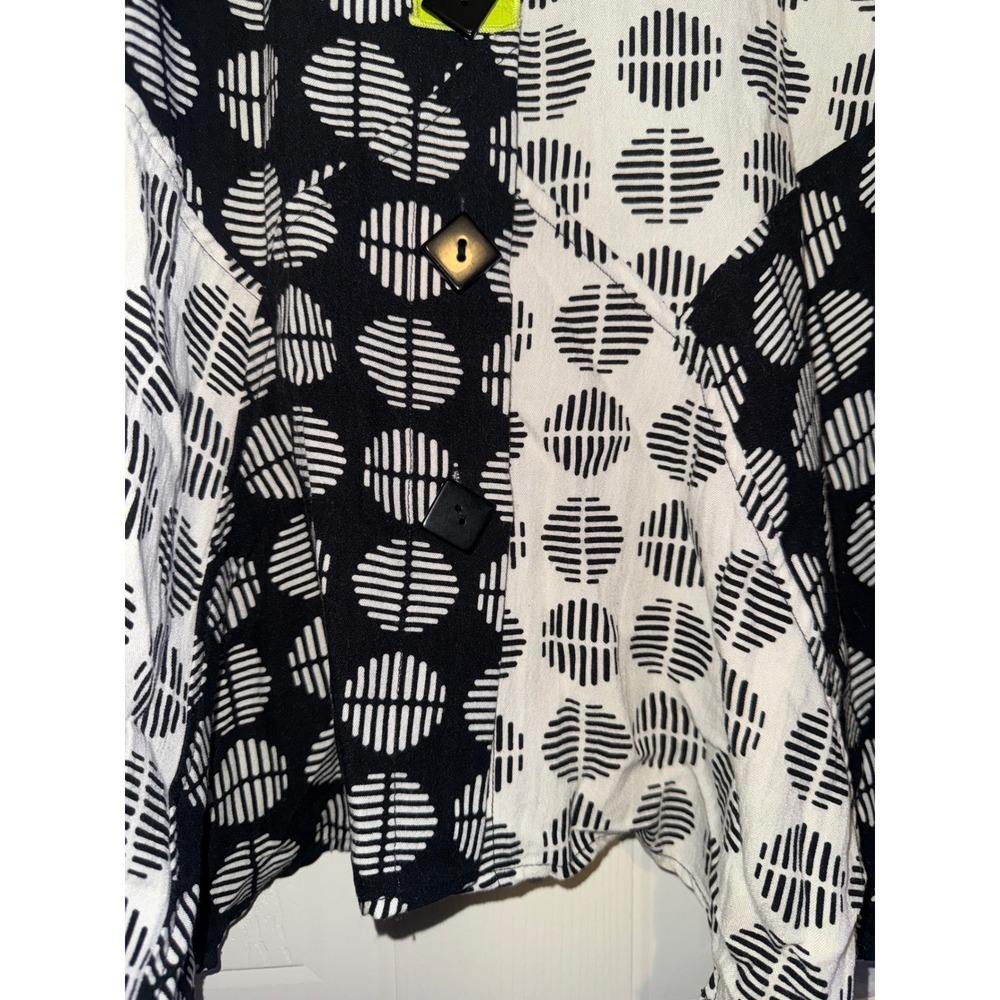 Ali Miles Black White Polka Dot Button Front Blouse Neon‎ Accent PS Art To Wear - Picture 10 of 16